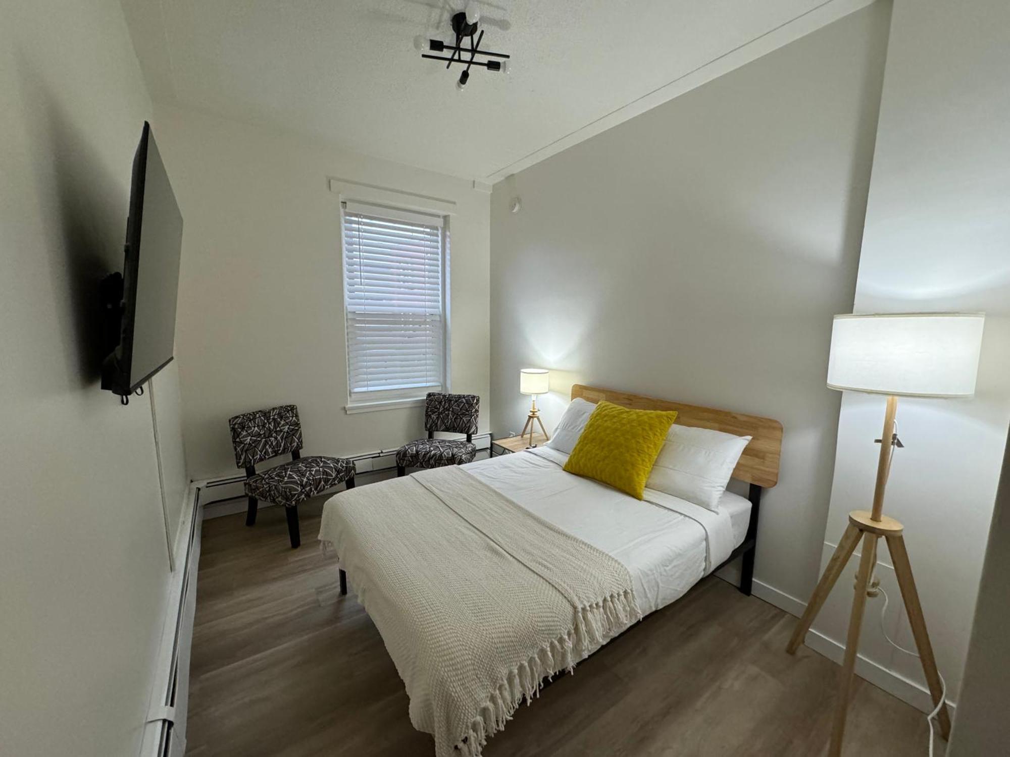 Commercial Hotel Edmonton Luaran gambar