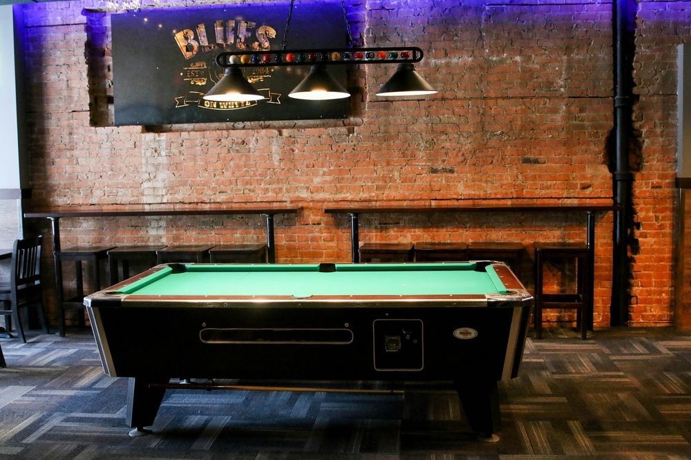Commercial Hotel Edmonton Luaran gambar